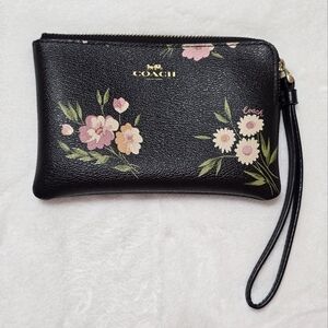Coach Black Floral Corner Zip Wristlet
